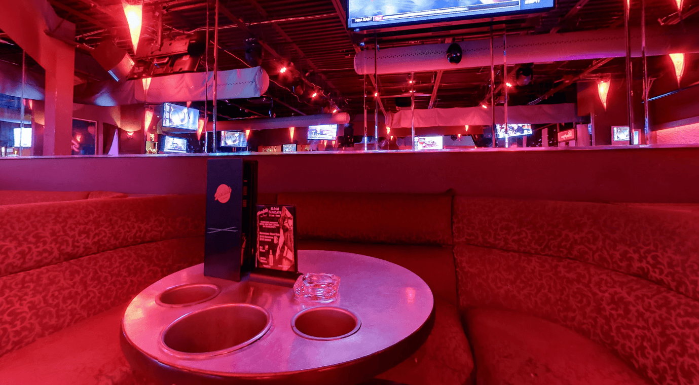 Scarlett's Cabaret Fort Myers - Nightclub in Fort Myers, United States