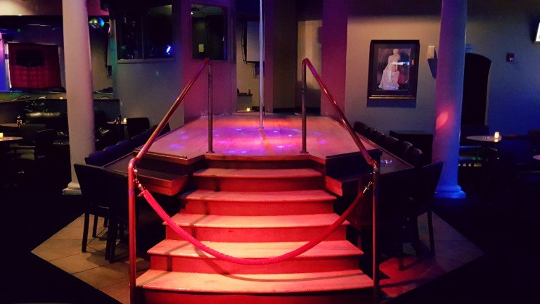 Sammy's Gentlemen's Club - Ft. Walton Beach - Nightclub in Fort Walton Beach, United States