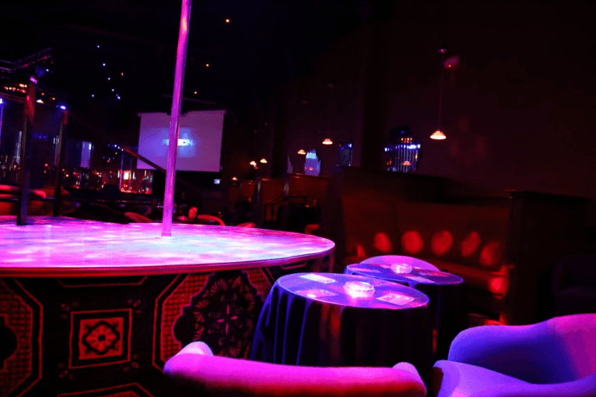 Rick’s Cabaret -Dallas Forth Worth - Nightclub in Fort Worth, United States