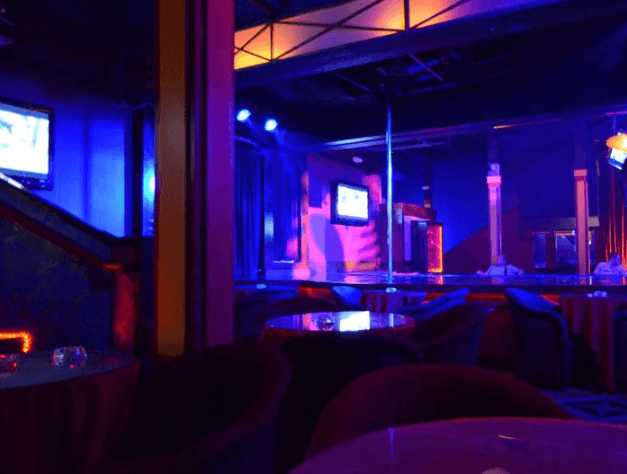 Ricks Cabaret - Fort Worth - Nightclub in Fort Worth, United States