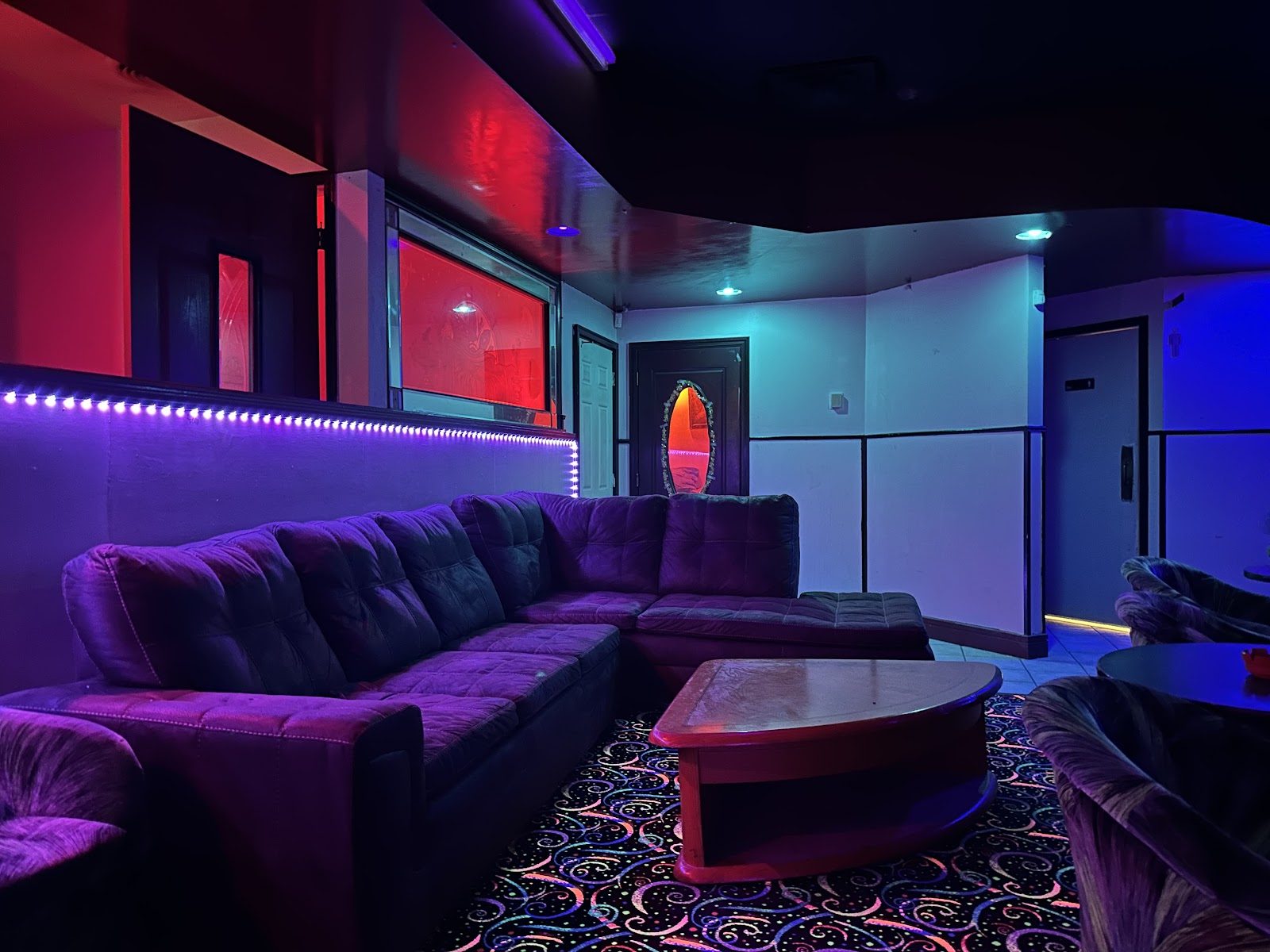 Sensations Gentlemen's Club | Strip Club - Nightclub in Galena, United States