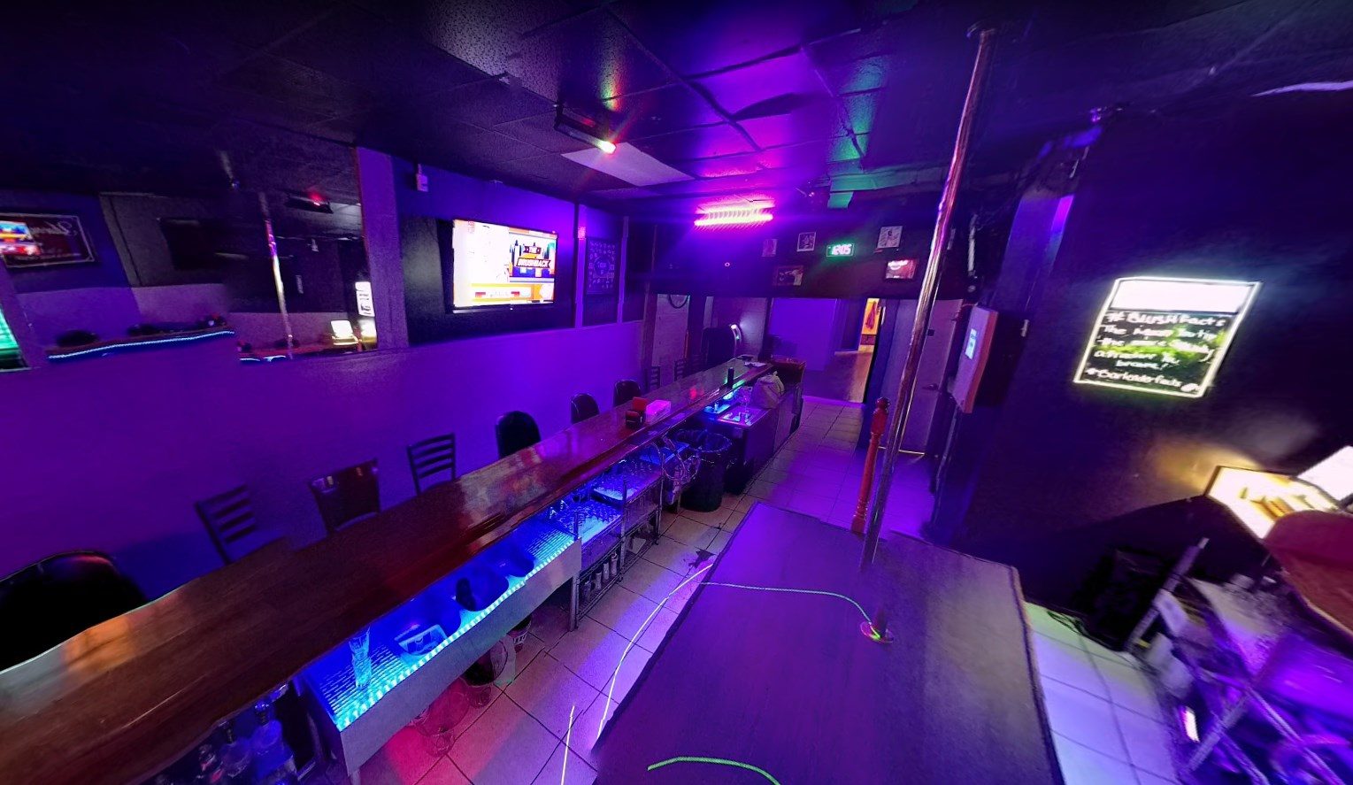 Blush Gentlemen's Club - Nightclub in Garfield, United States