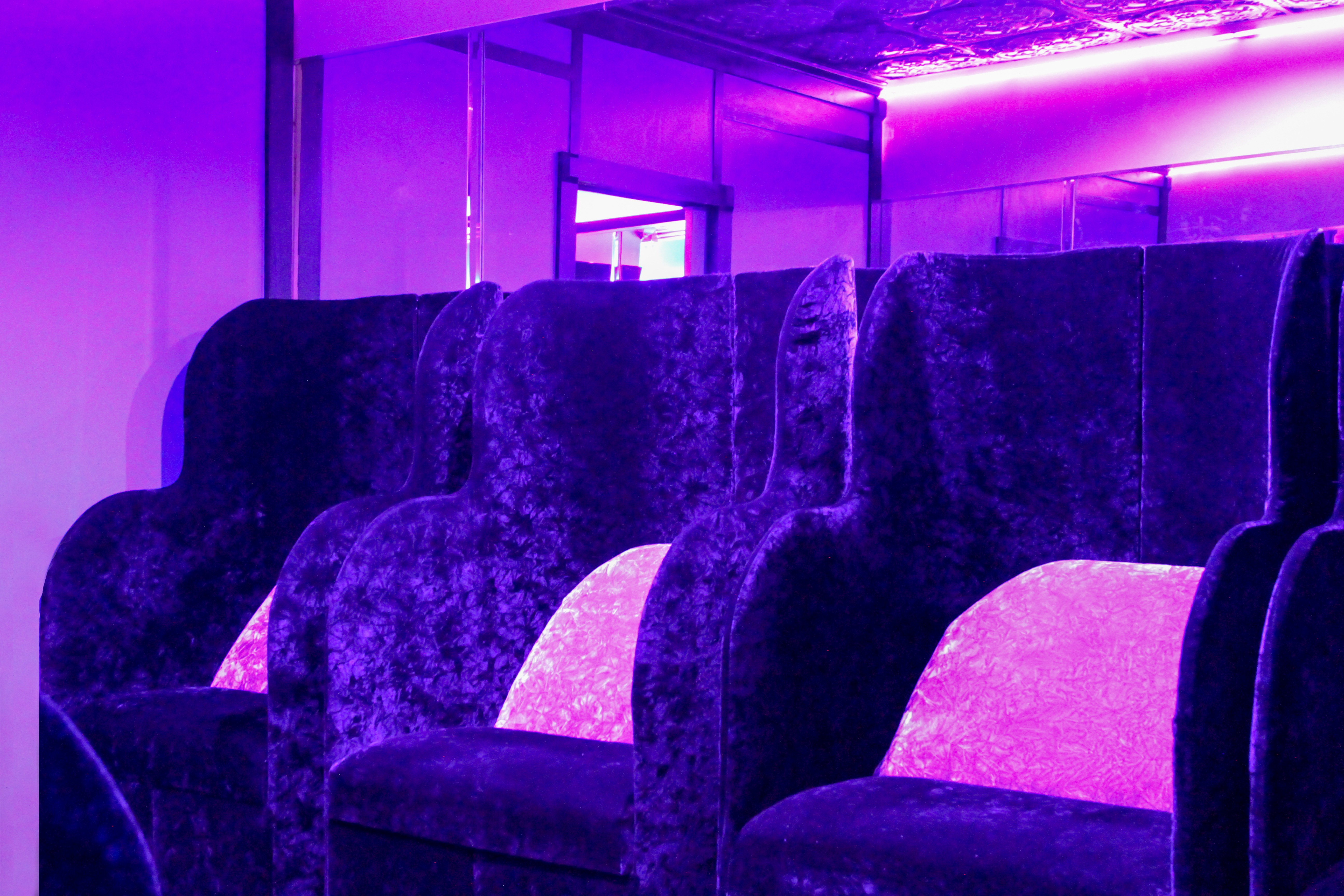 Centerfolds Gentlemen's Club - Nightclub in Greensboro, United States