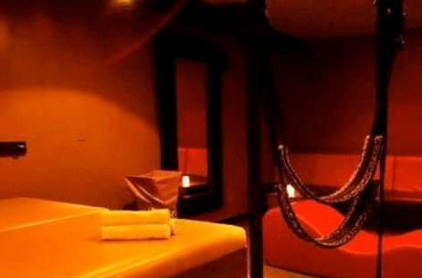 Leisure Time Club - Swinger Club in Hartford, United States
