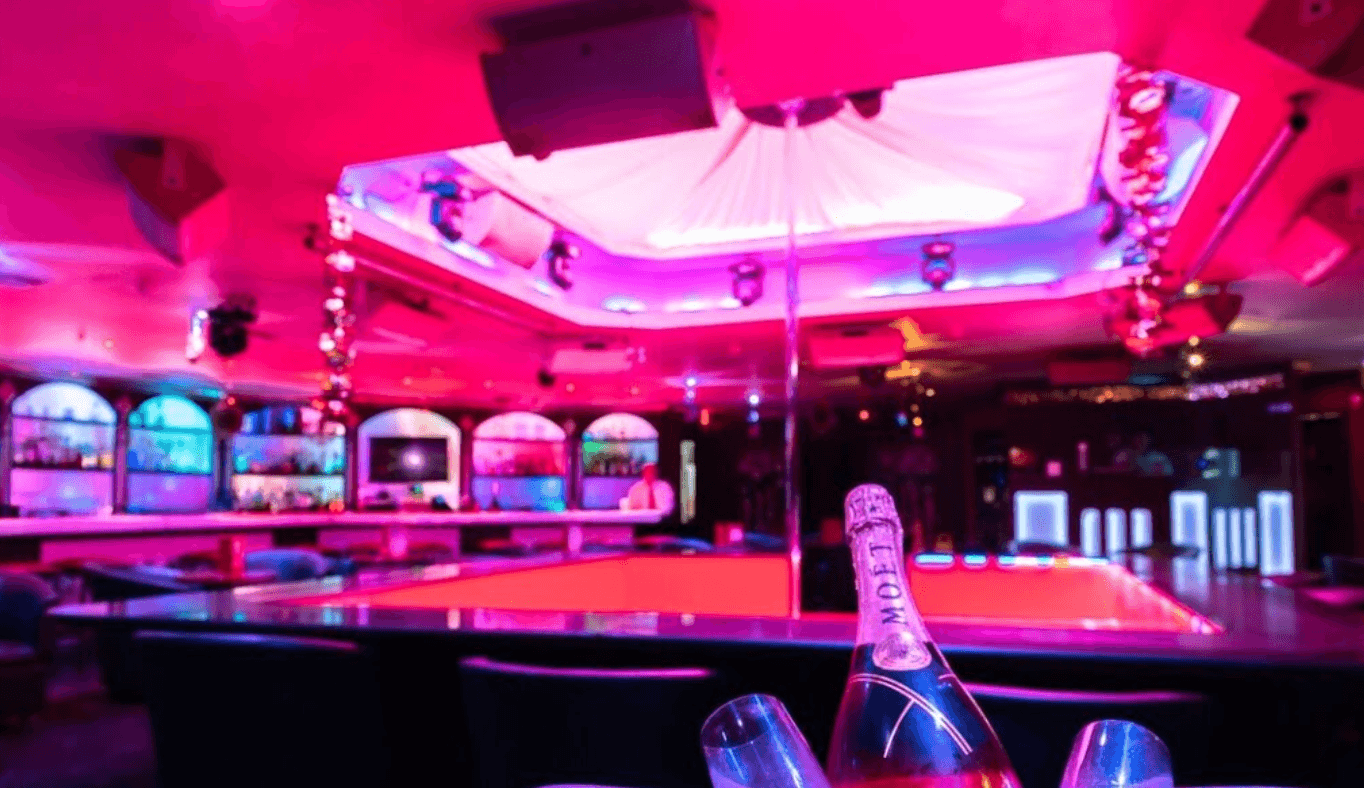 Bellas Cabaret - Nightclub in Hialeah, United States