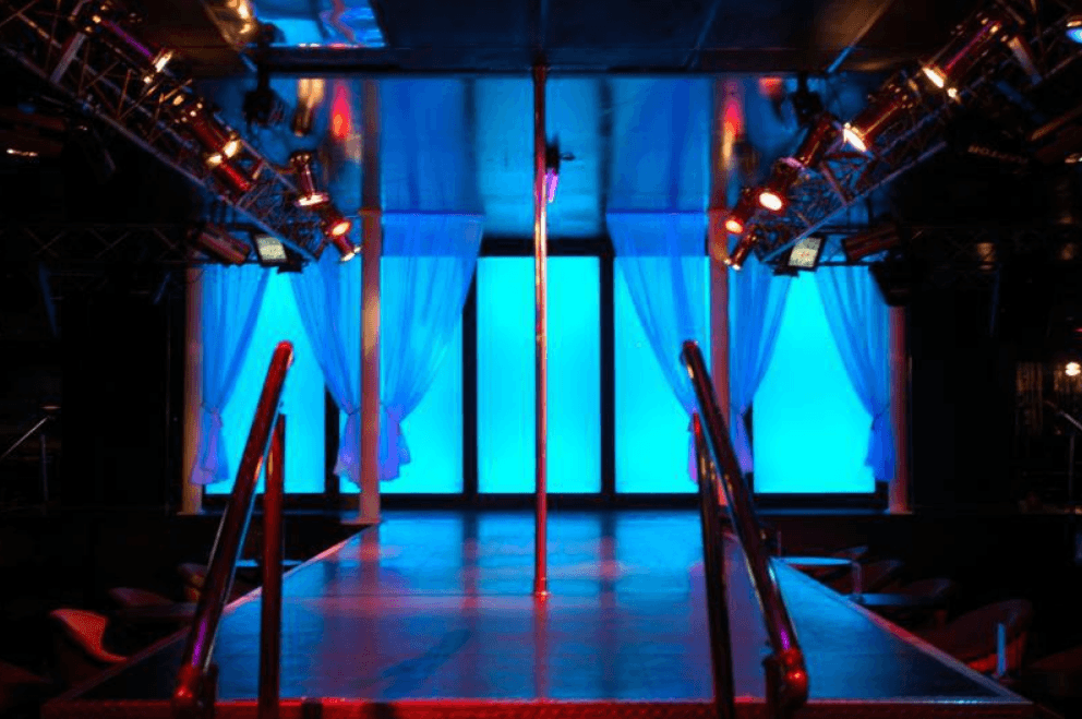 Thee Playhouse - Hickory - Nightclub in Hickory, United States