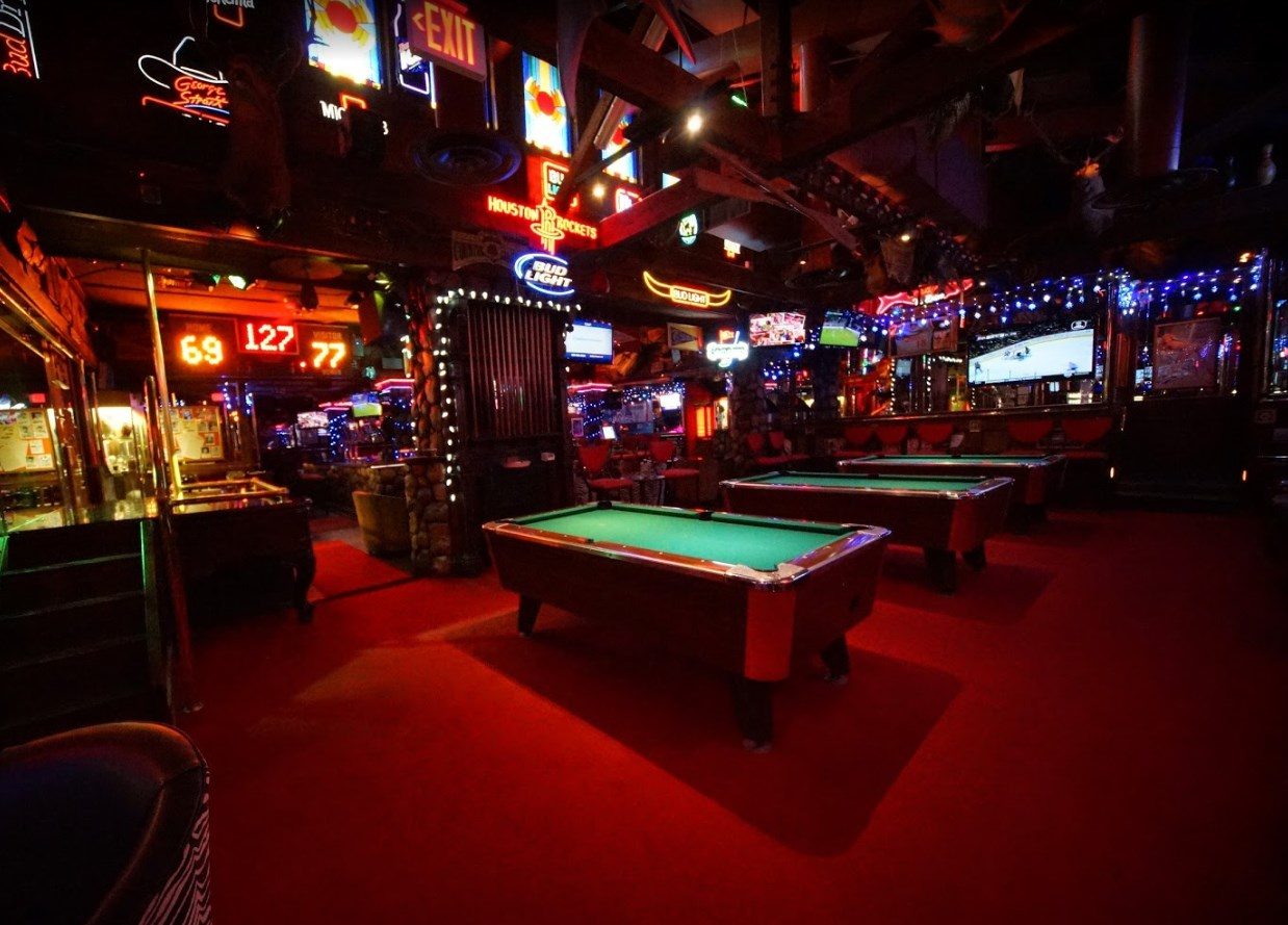The Colorado Sports Bar & Grill - Nightclub in Houston, United States