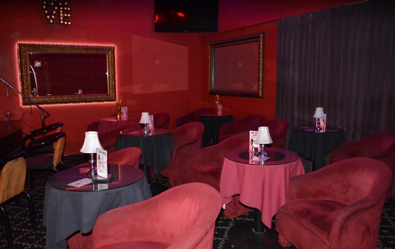 Jet Strip - Nightclub in Inglewood, United States