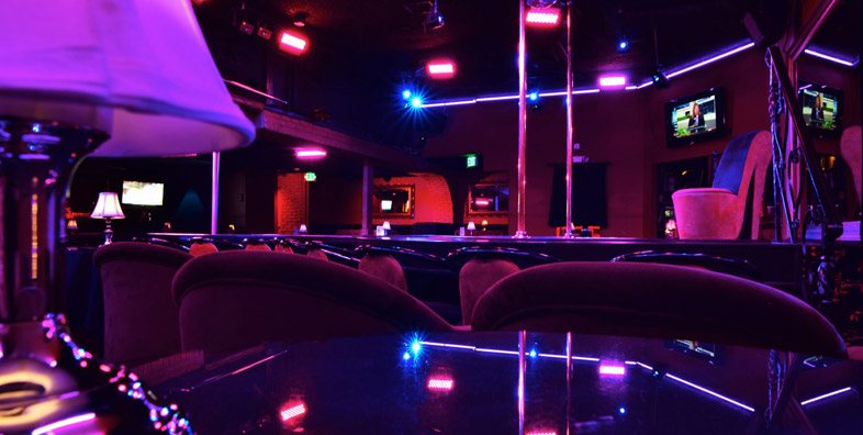 Jet Strip - Nightclub in Inglewood, United States