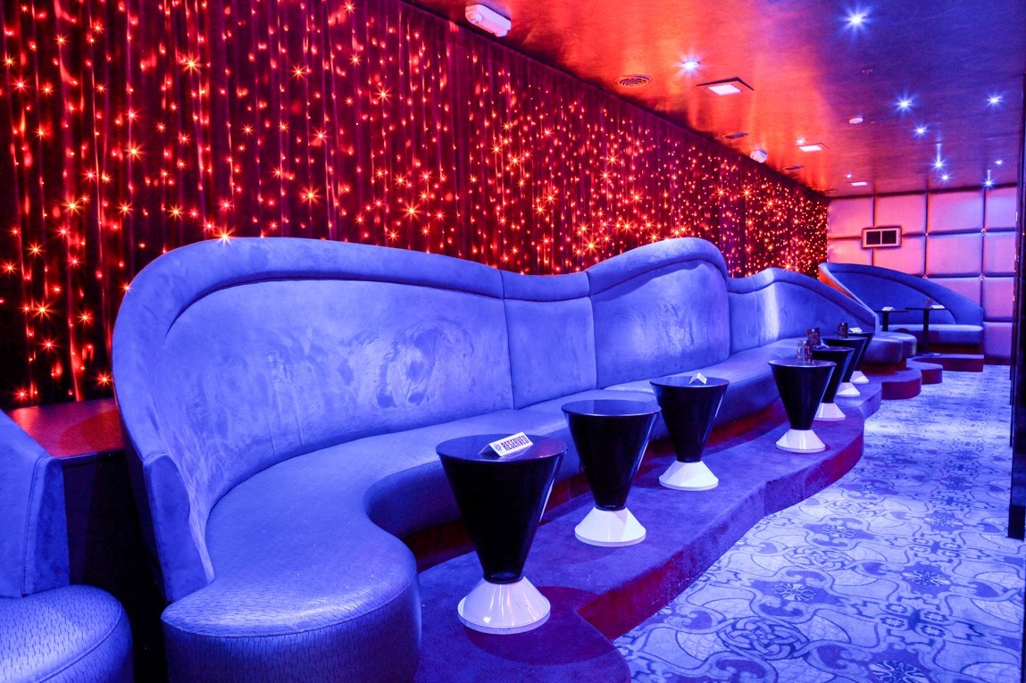 Flight Club - Nightclub in Inkster, United States