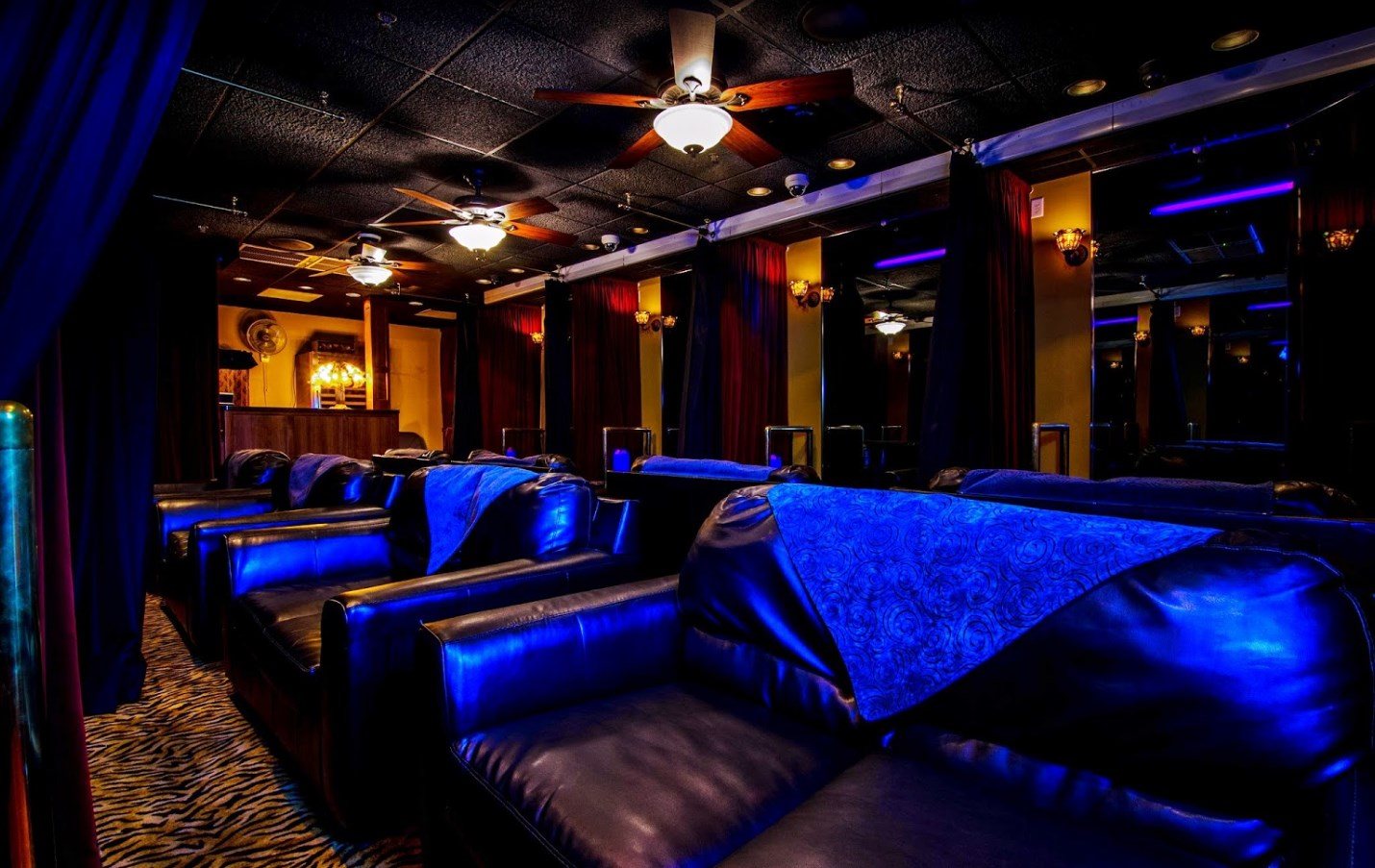 King of Diamonds - Nightclub in Inver Grove Heights, United States