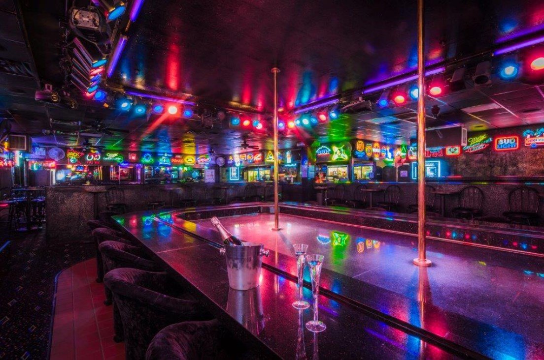 King of Diamonds - Nightclub in Inver Grove Heights, United States