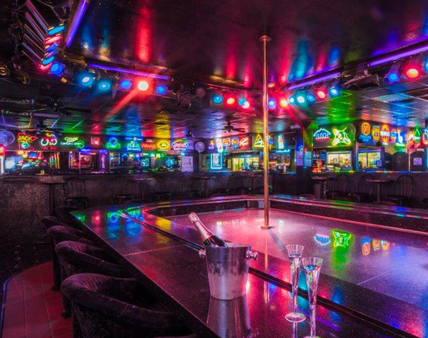 King Of Diamonds - Nightclub in Inver Grove Heights, United States