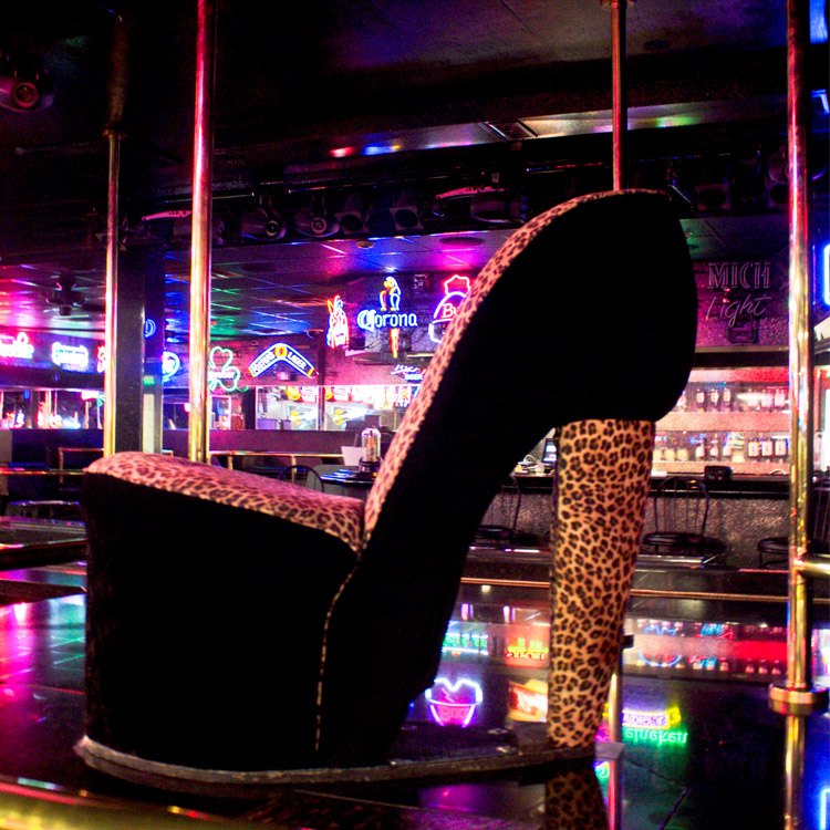 King Of Diamonds - Nightclub in Inver Grove Heights, United States