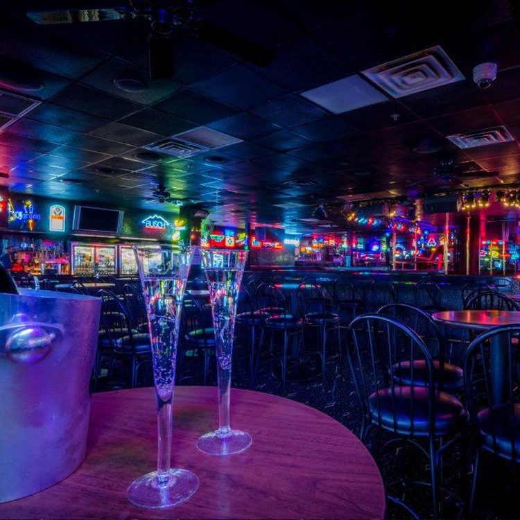King Of Diamonds - Nightclub in Inver Grove Heights, United States