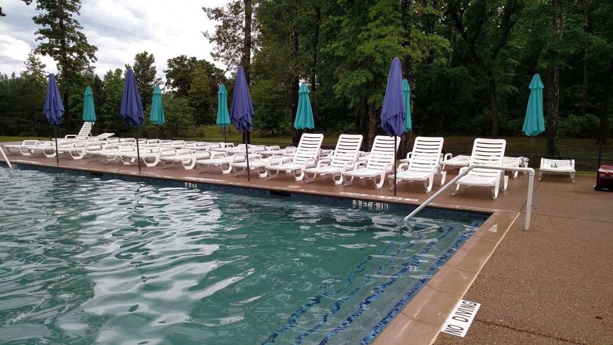Purple Peacock Resort - Swinger Club in Jacksonville, United States