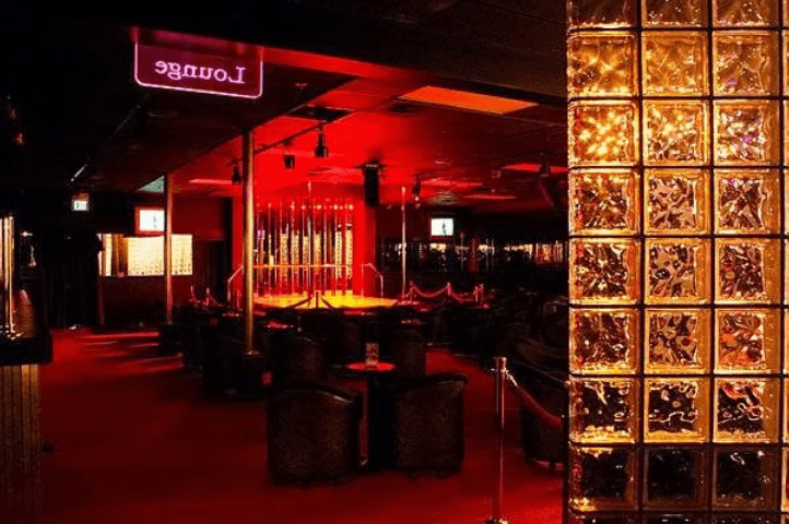 Deja Vu Showgirls Lake City - Nightclub in Lake Forest Park, United States
