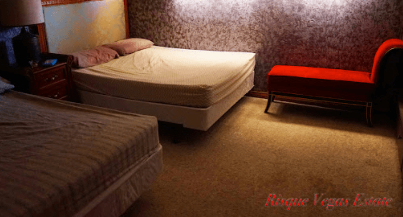 Rique Vegas Estate - Swinger Club in Las Vegas, United States