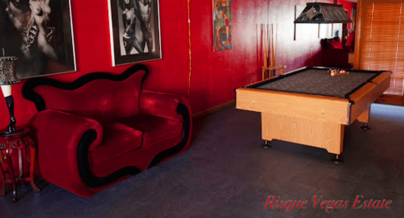 Rique Vegas Estate - Swinger Club in Las Vegas, United States