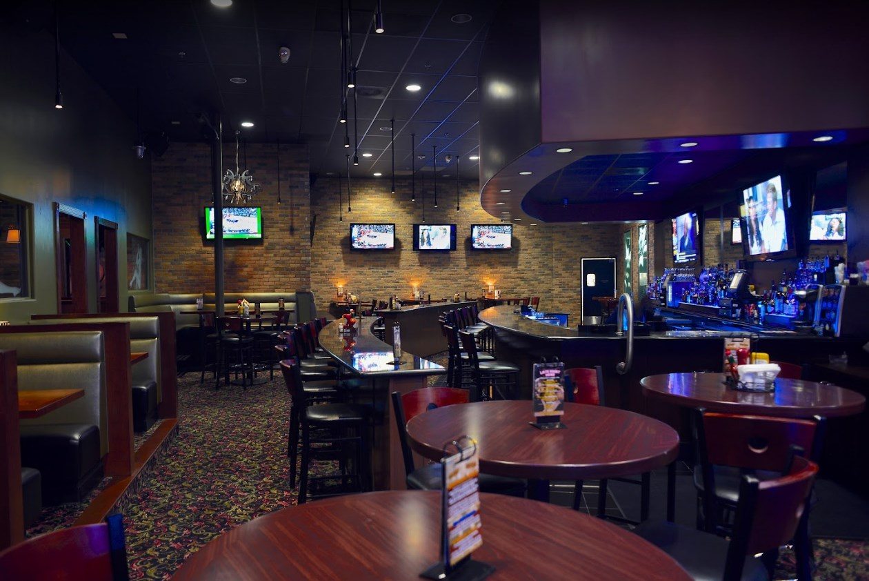 Dames N' Games Topless Sports Bar Los Angeles - Nightclub in Los Angeles, United States