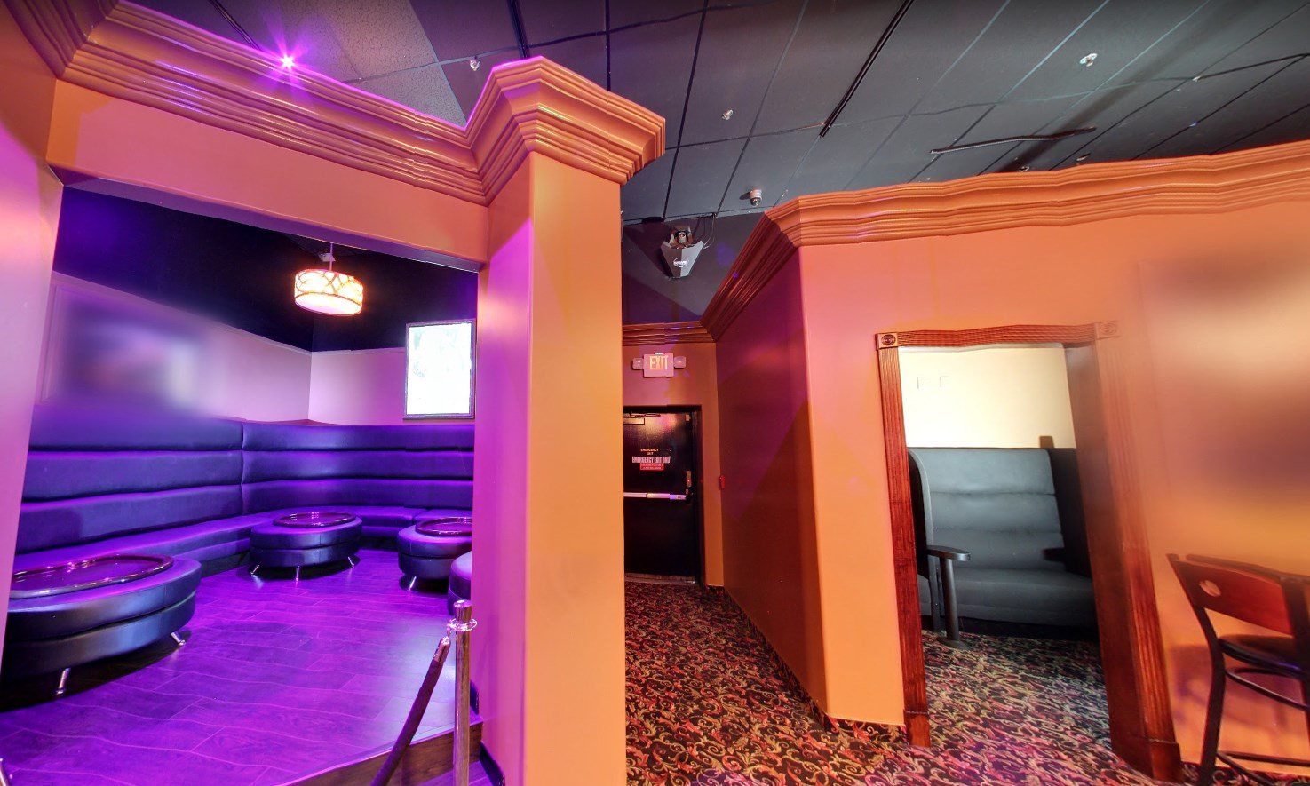 Dames N' Games Topless Sports Bar Los Angeles - Nightclub in Los Angeles, United States