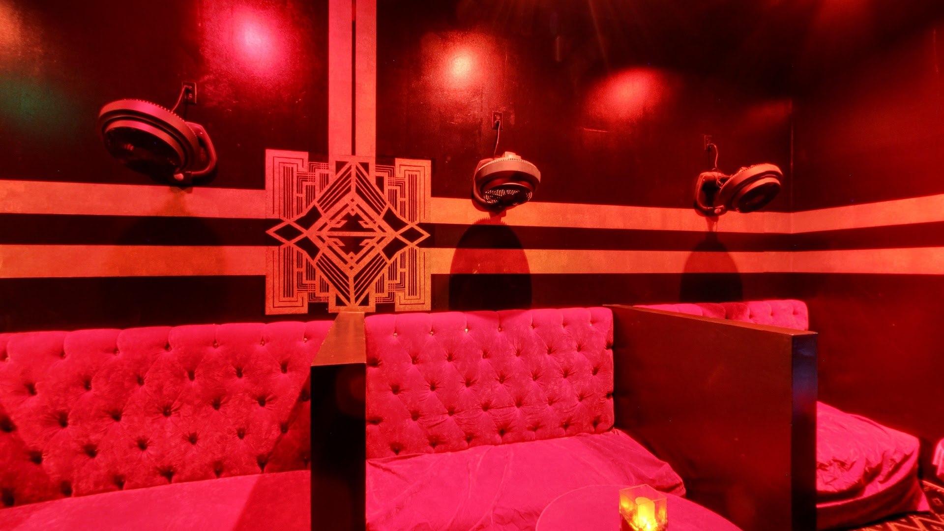 La Vida Gentlemen's Club - Nightclub in Los Angeles, United States