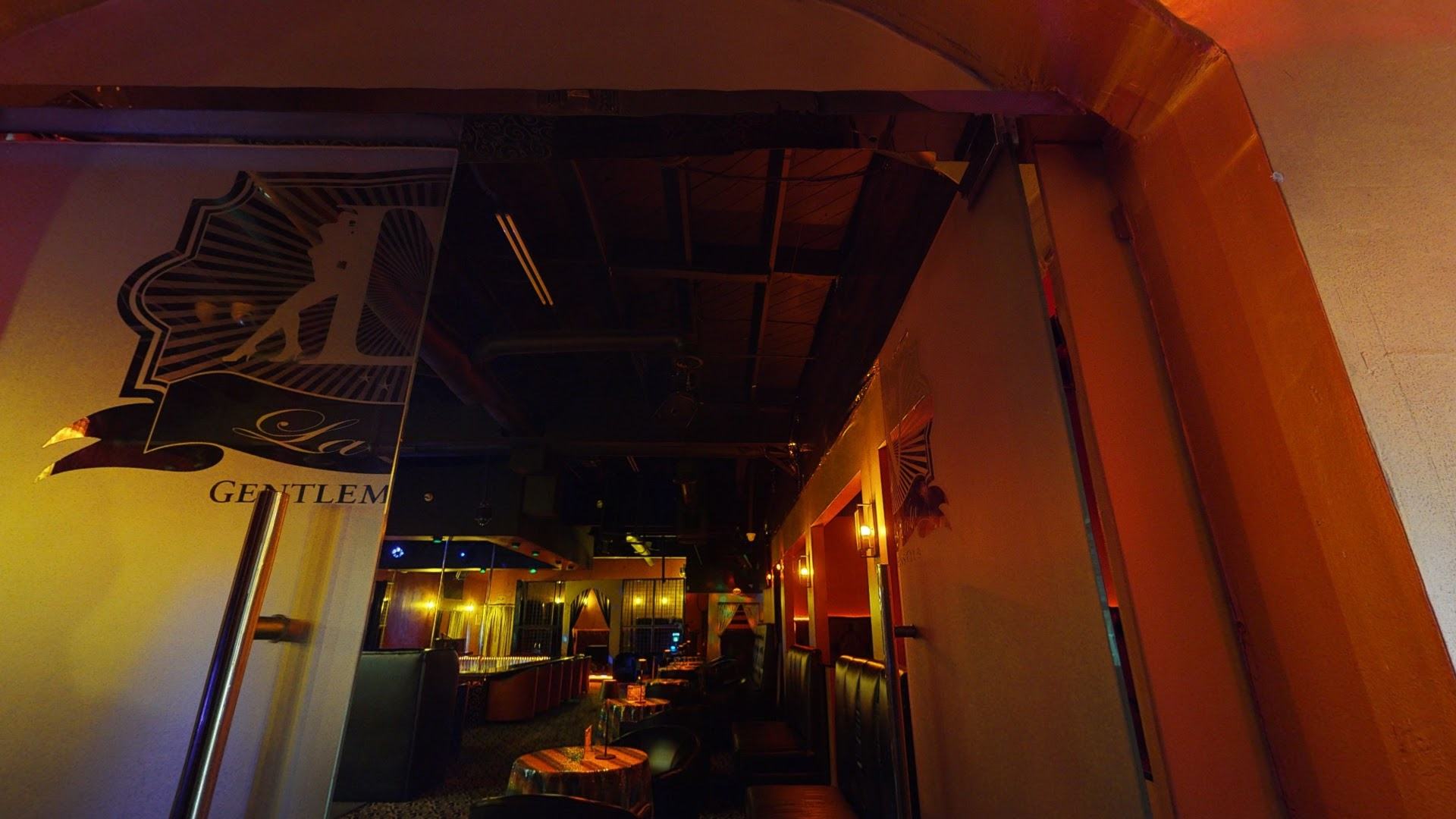 La Vida Gentlemen's Club - Nightclub in Los Angeles, United States