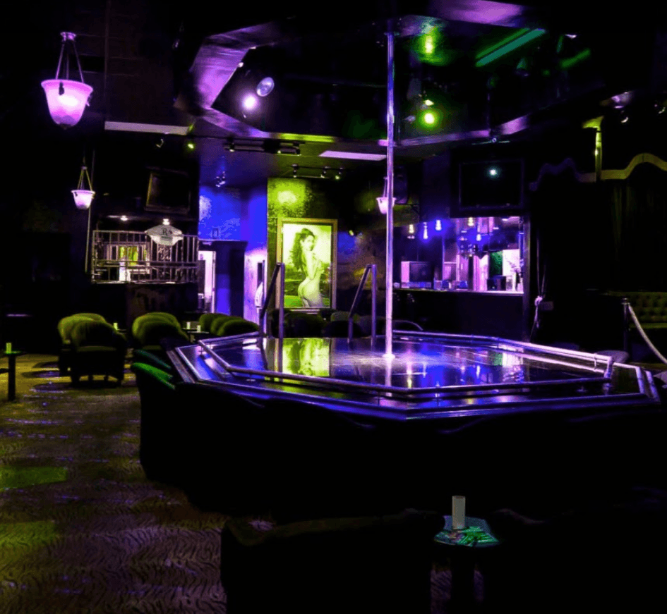 Rio Gentlemen's Club - Nightclub in Los Angeles, United States