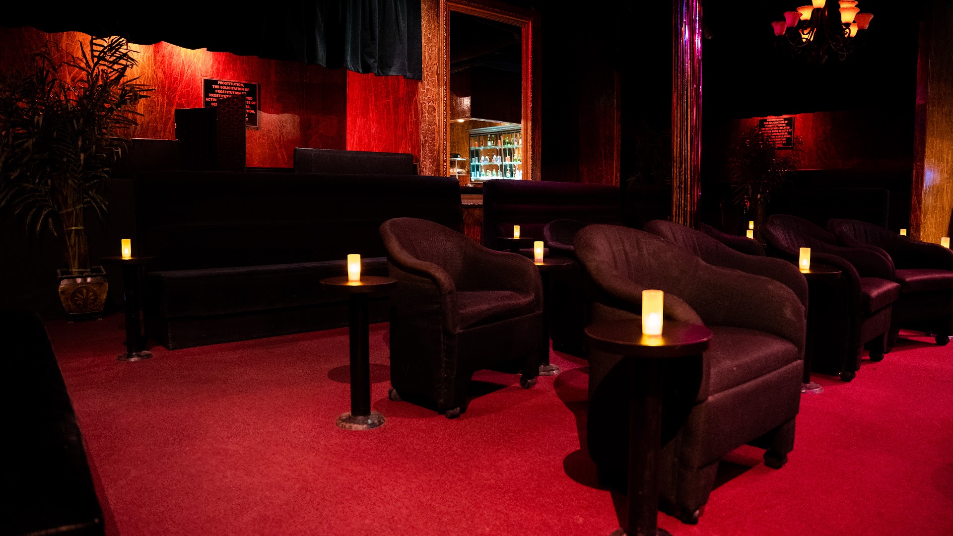 Silver Reign Gentlemen's Club - Nightclub in Los Angeles, United States