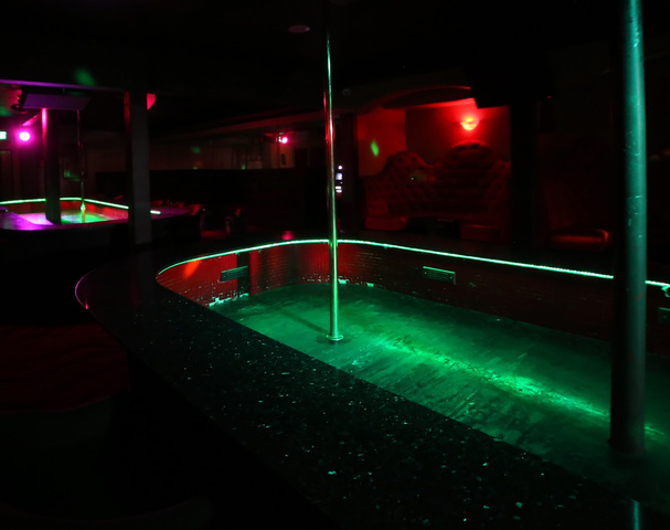 Synn Gentlemen's Club - Beverly Hills - Nightclub in Los Angeles, United States