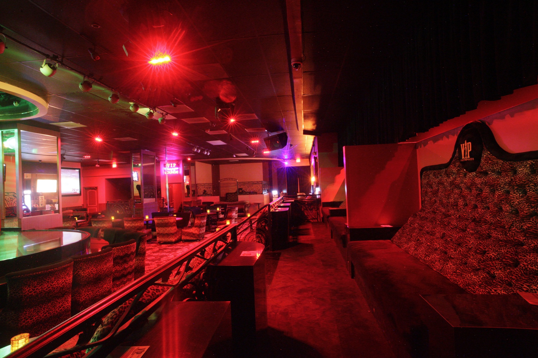 Vip Cabaret - Nightclub in Los Angeles, United States