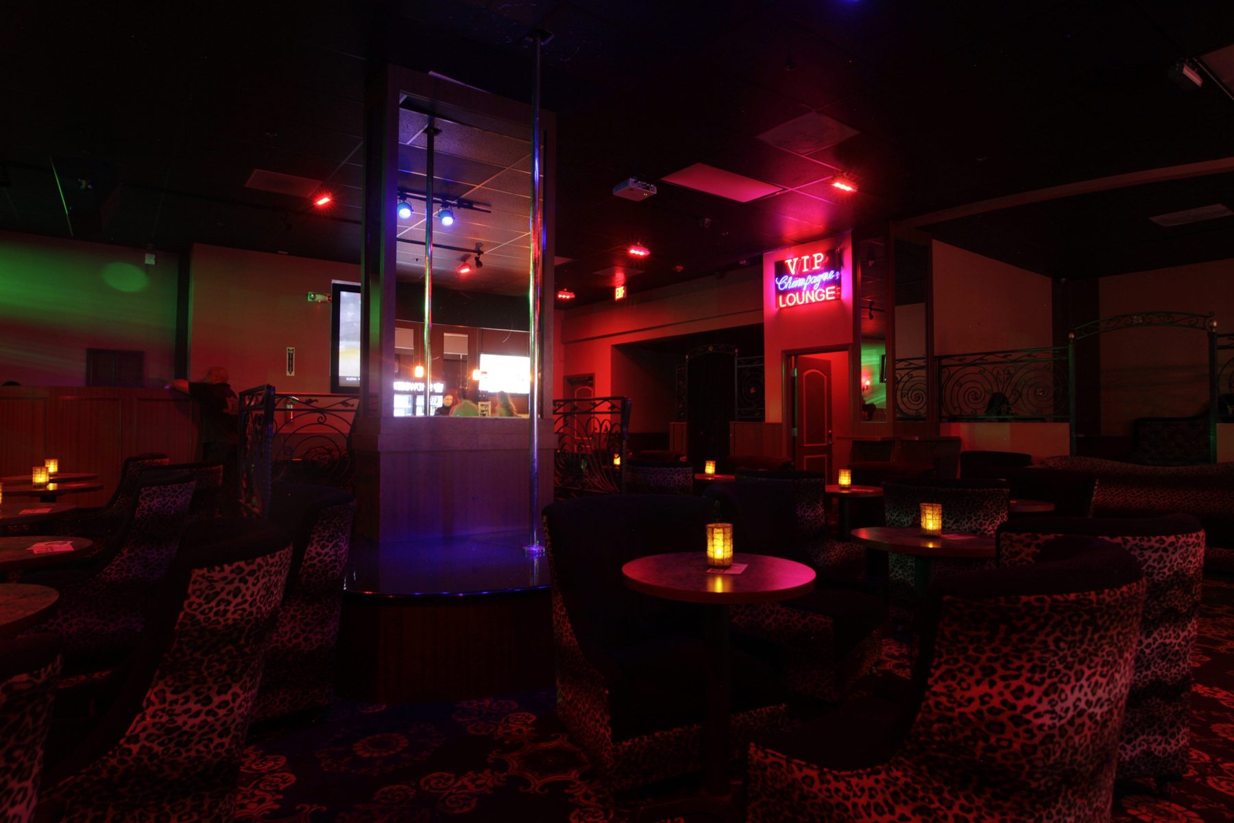 Vip Cabaret - Nightclub in Los Angeles, United States