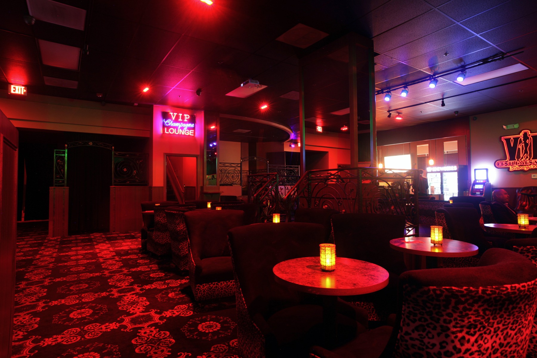 Vip Cabaret - Nightclub in Los Angeles, United States