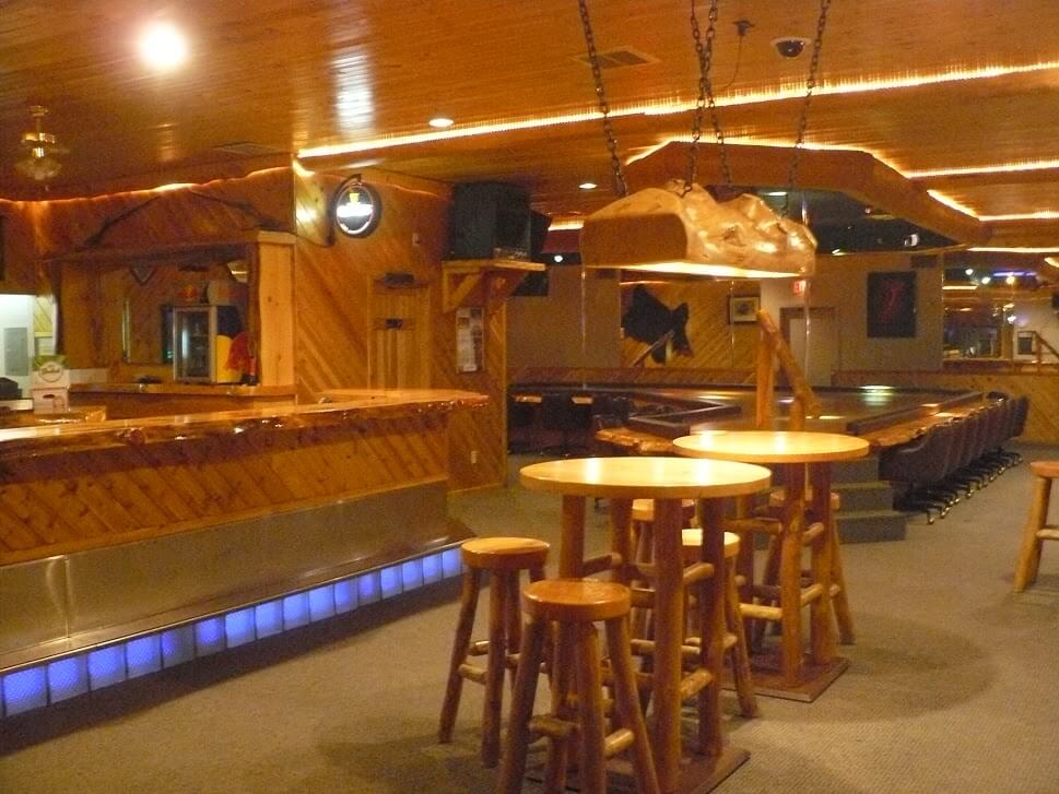 Cruisin Chubbys - Nightclub in Lyndon Station, United States