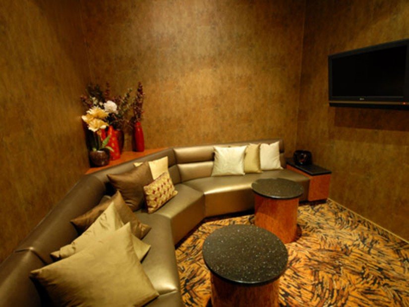 Atlantis Gentlemen's Club - Nightclub in Lynwood, United States