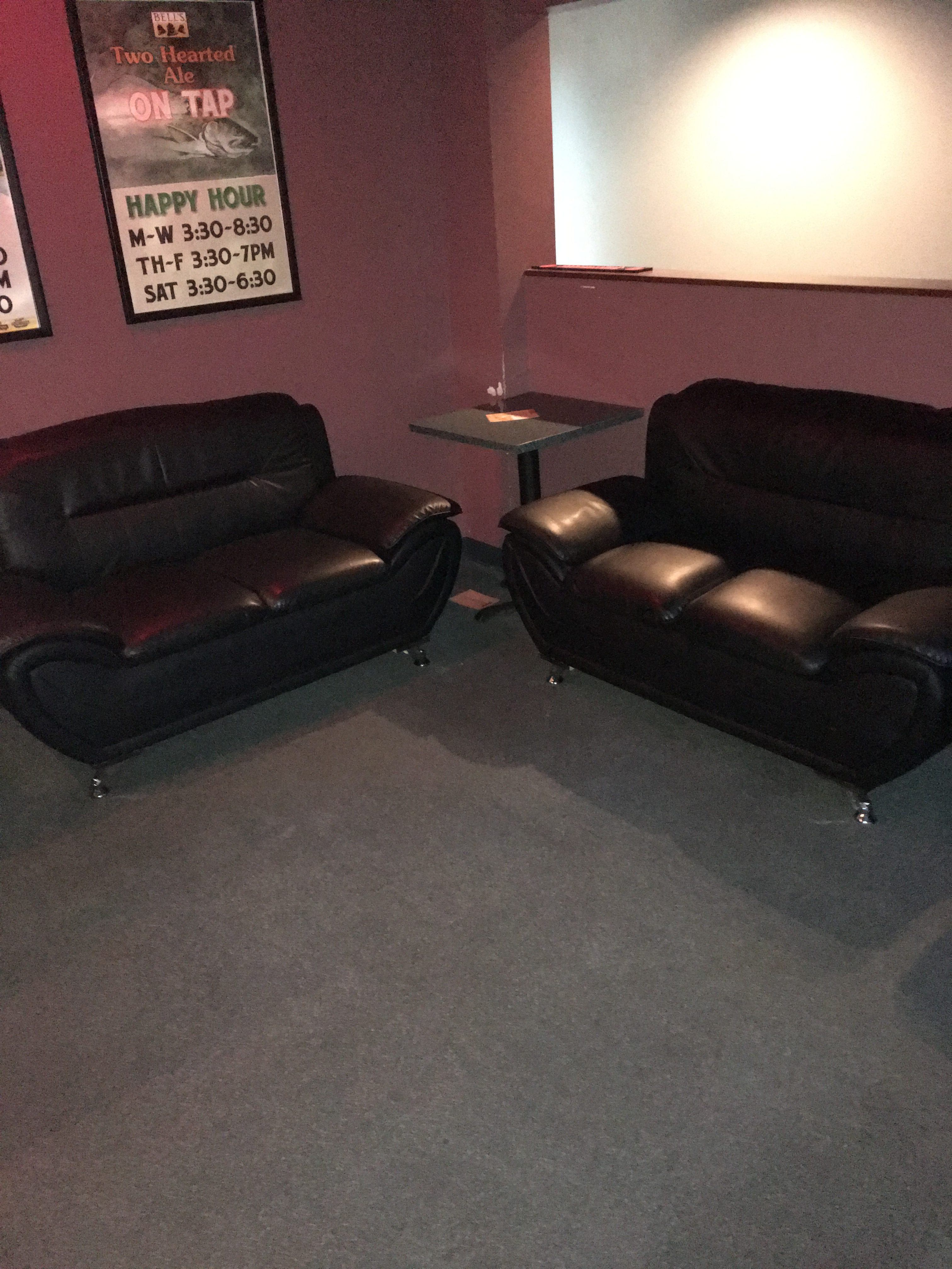 Mettler's Bar - Nightclub in Mankato, United States
