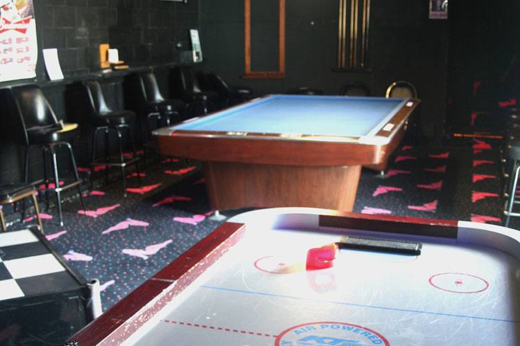 Zachary's Pub Gentlemen`s Club - Nightclub in Mashpee, United States