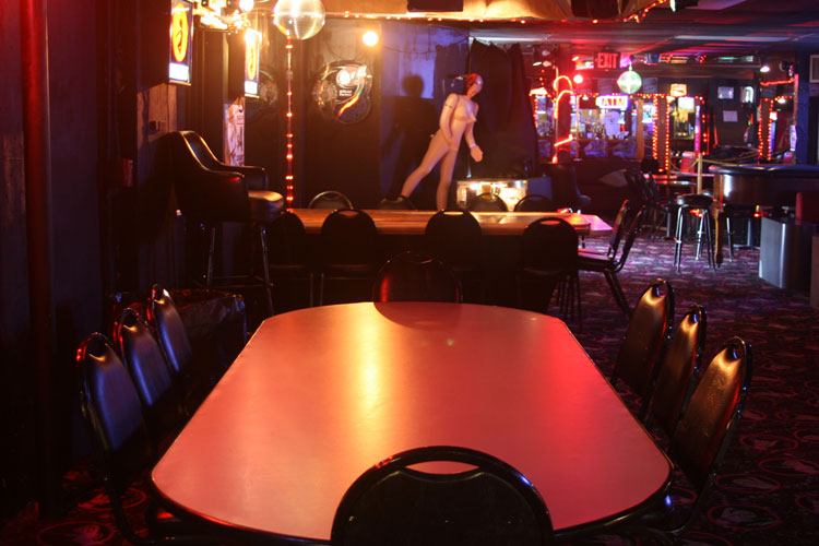 Zachary's Pub Gentlemen`s Club - Nightclub in Mashpee, United States