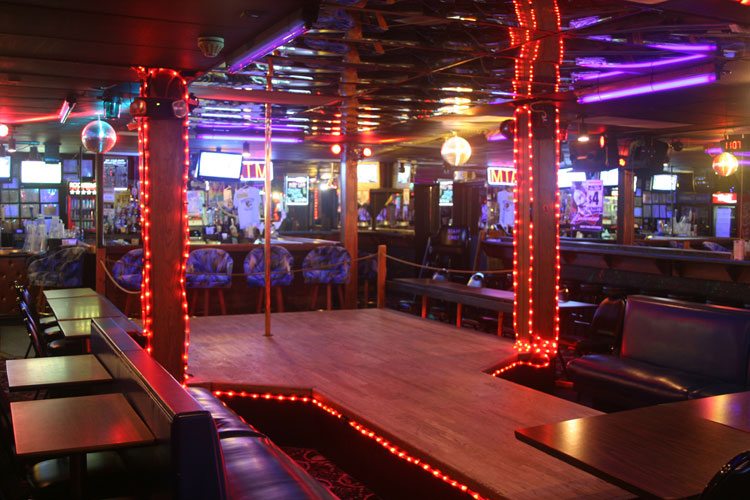 Zachary's Pub Gentlemen`s Club - Nightclub in Mashpee, United States