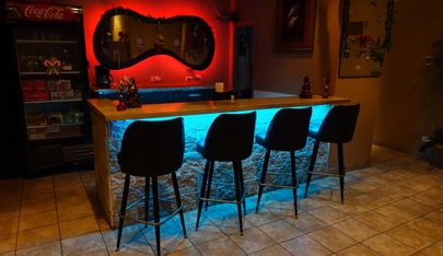 15th Ave Adult Theater - Swinger Club in Melrose Park, United States