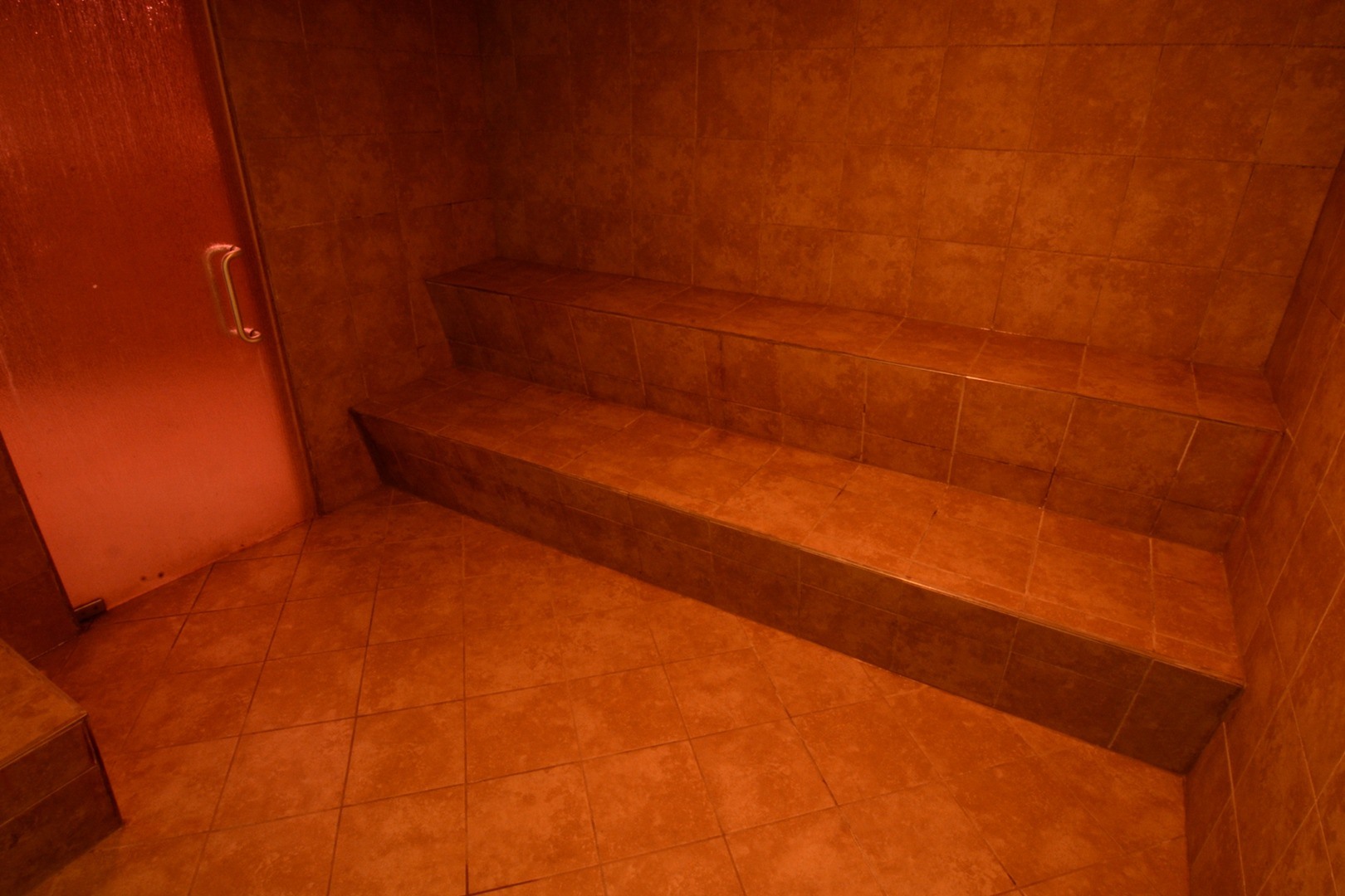 15th Ave Adult Theater - Swinger Club in Melrose Park, United States