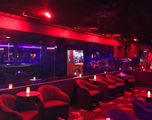 Desert Flame Gentlemen’s Club - Nightclub in Mesa, United States