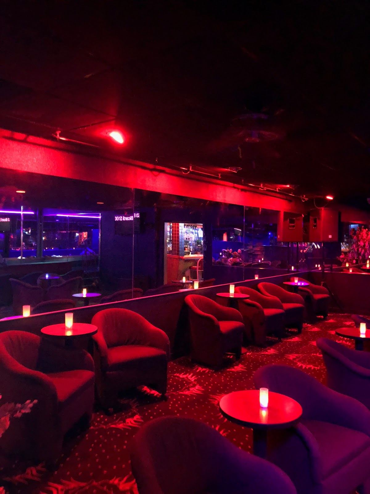 Desert Flame Gentlemen’s Club - Nightclub in Mesa, United States