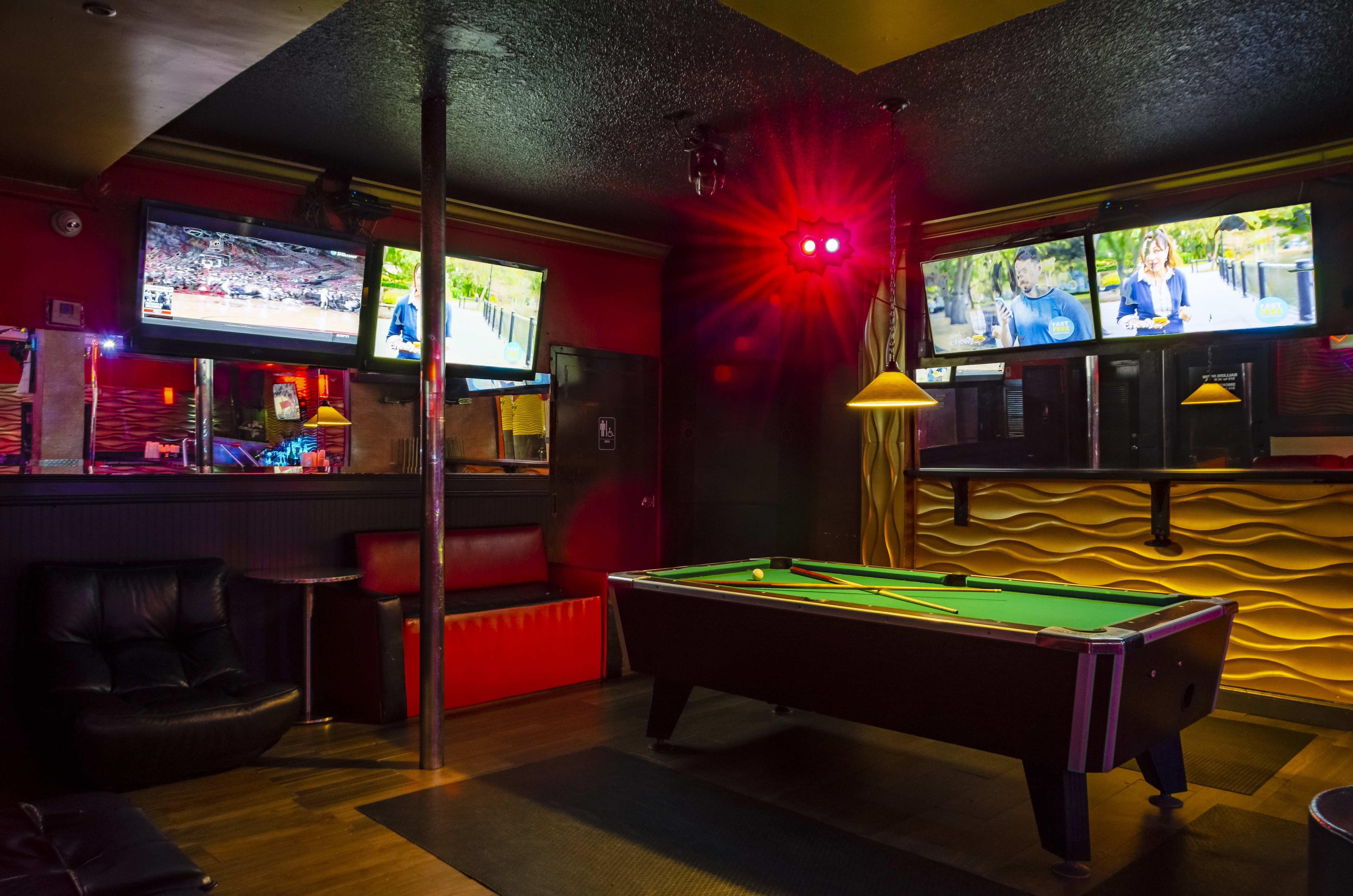Foxxy Lady Cabaret - Nightclub in Miami, United States