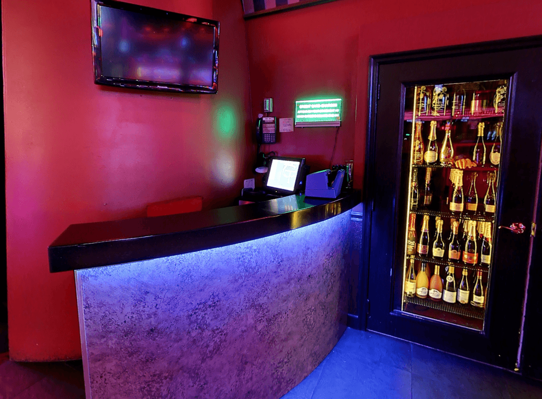 Tootsie's Cabaret - Nightclub in Miami, United States