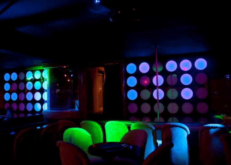 Silk Exotic Madison Gentlemen's Club - Nightclub in Middleton, United States