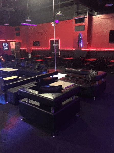 Club SinDay - Swinger Club in Middletown, United States