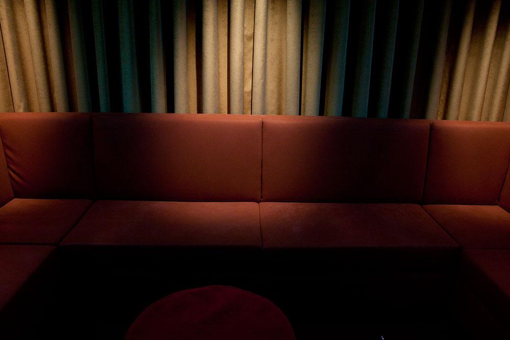 Silk Exotic Gentlemen's Club - Nightclub in Milwaukee, United States