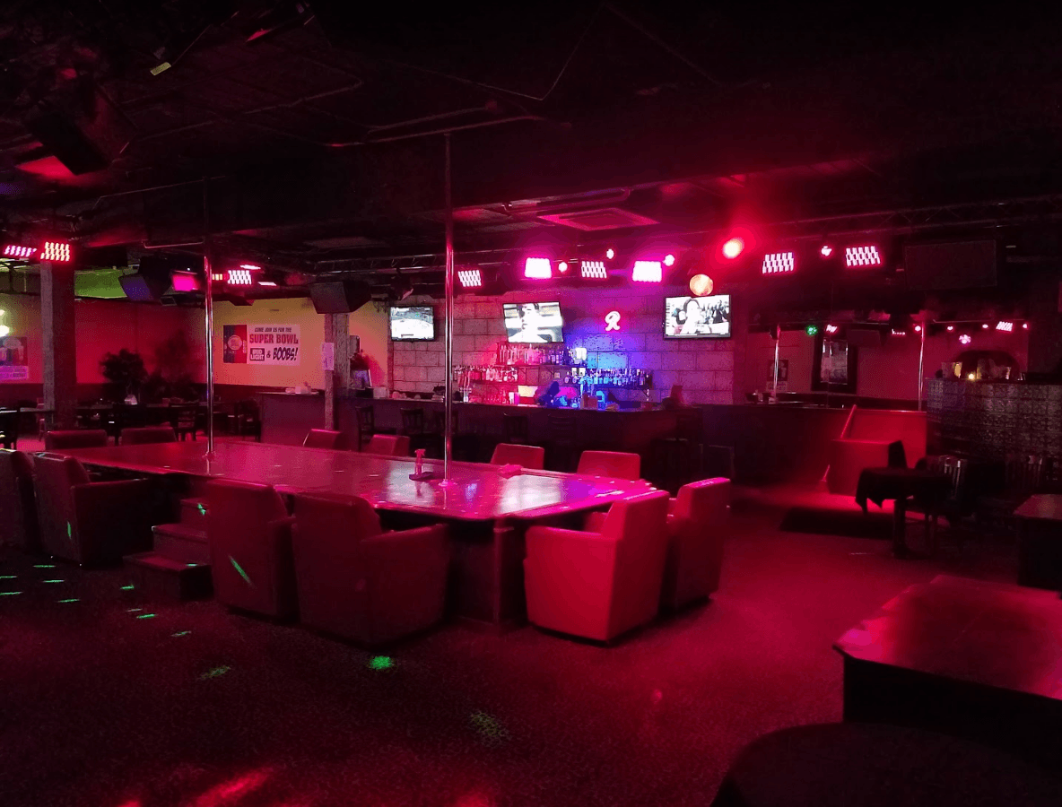 The Gold Club - World Famous Gentlemen`s Club - Nightclub in Milwaukie, United States