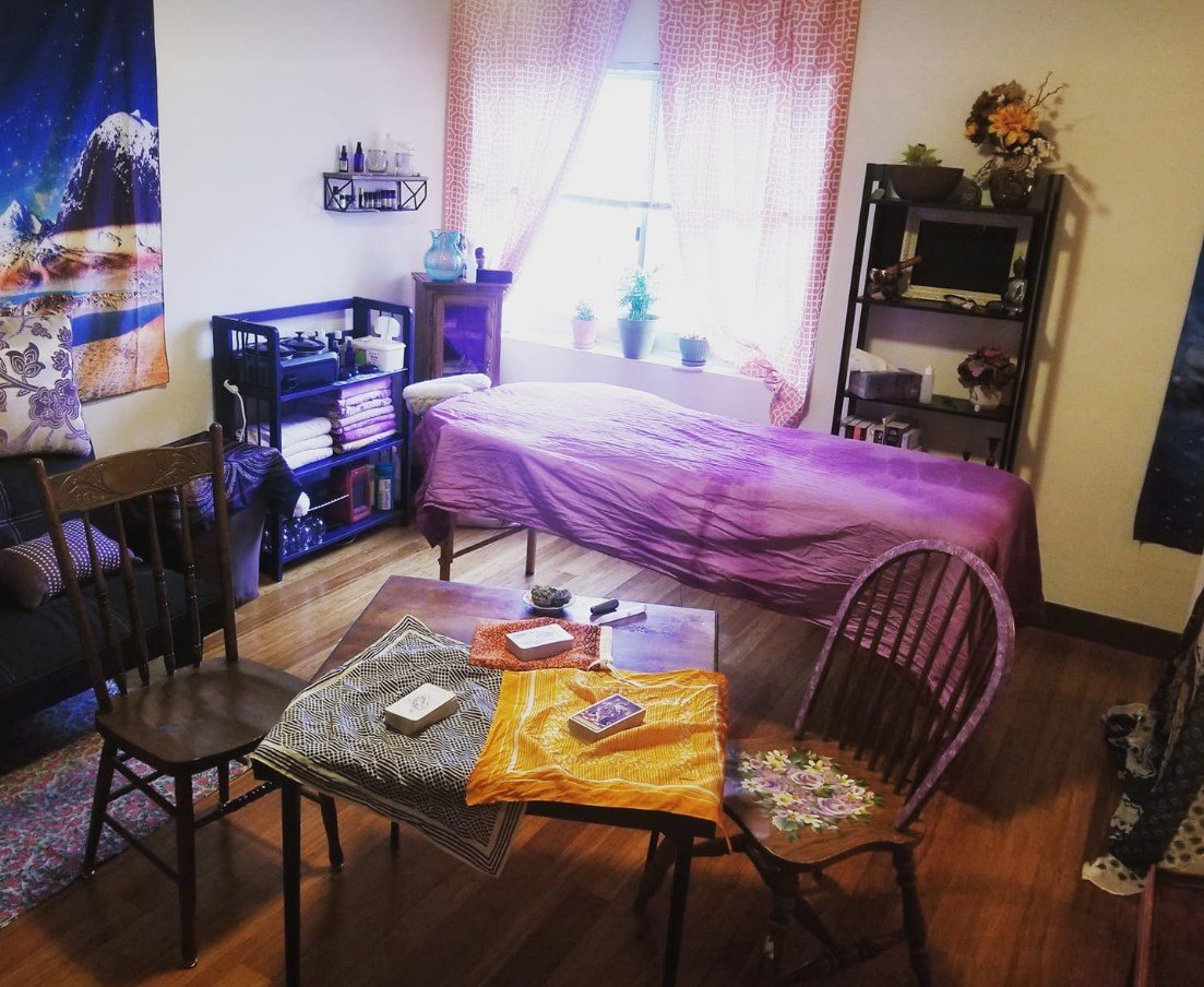 Sacred Connection - Erotic Massage in Minneapolis, United States